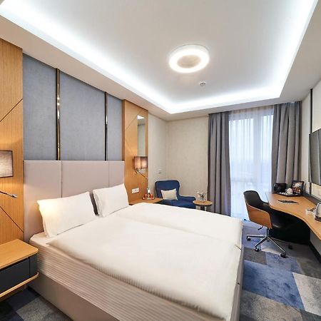 Wens Hotel Майнц Экстерьер фото